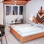 Q! Maria Theresia Otel