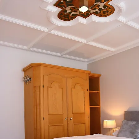 فندق كيو! ماريا تيريزيا 4*