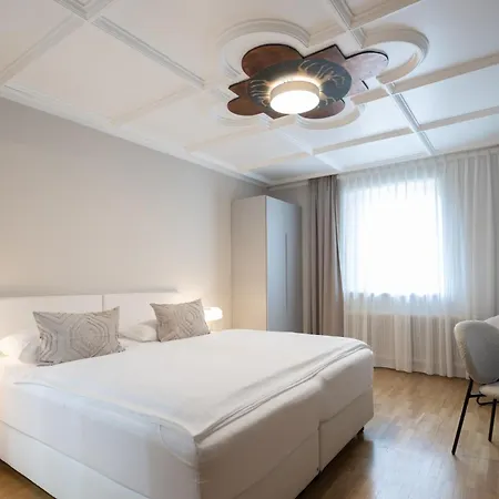 Q! Maria Theresia Hotel