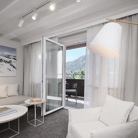 Q! Maria Theresia 4*