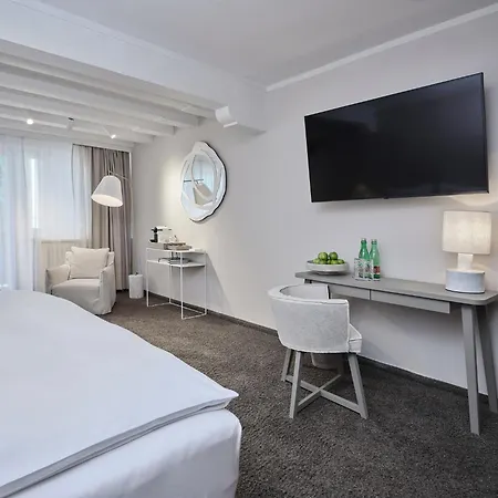 Hotel Q! Maria Theresia