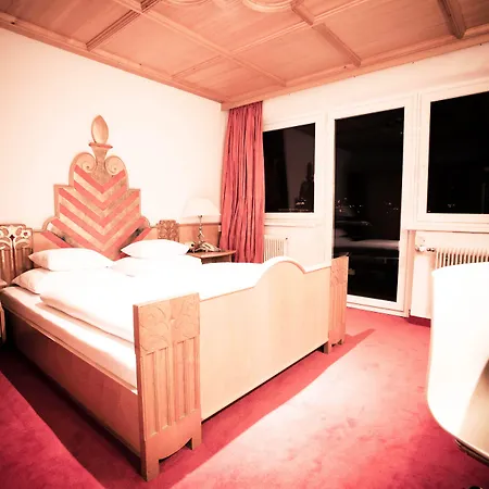 Q! Maria Theresia 4*