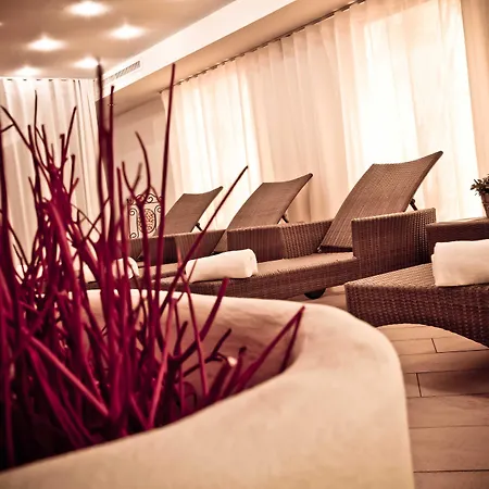 كيو! ماريا تيريزيا