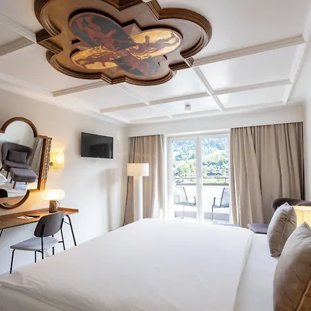 Hotel Q! Maria Theresia 4*