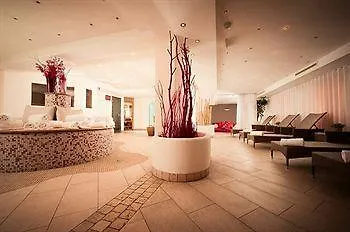 Q! Maria Theresia 호텔 키츠부헬