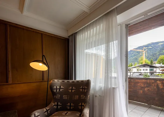 Отель Q! Maria Theresia 4*