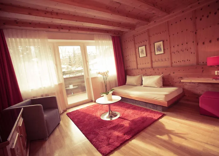 Отель Q! Maria Theresia 4*