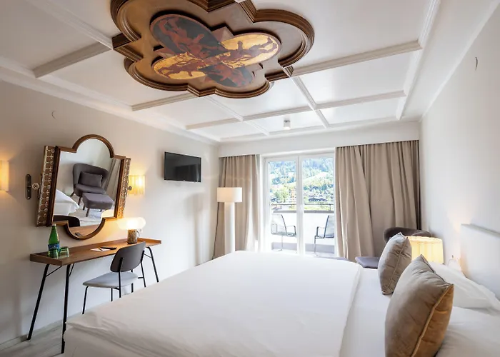 Отель Q! Maria Theresia 4*