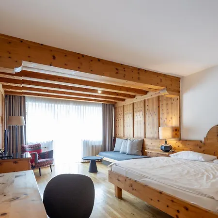 Hotel Q! Maria Theresia 4*