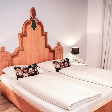 Hotel Q! Maria Theresia